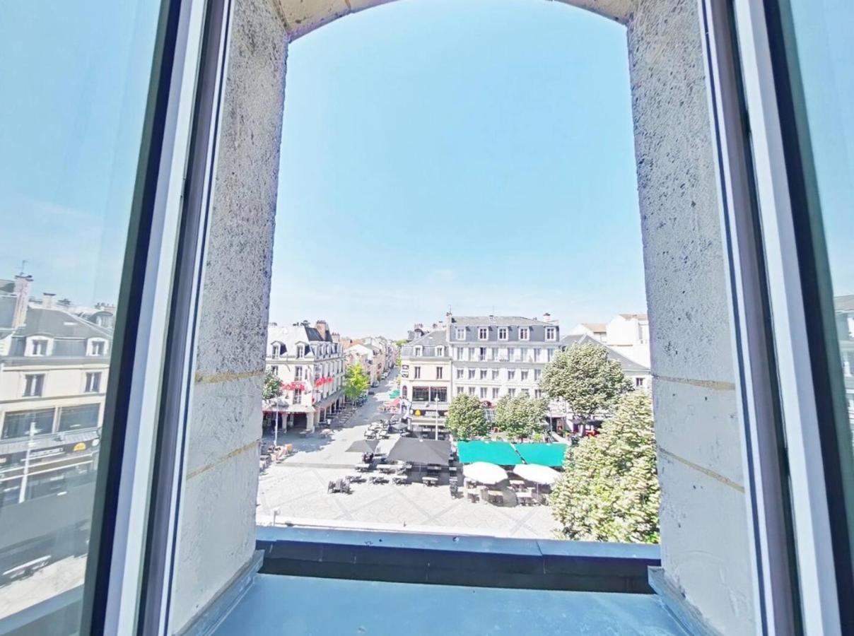 Logement Place D'Erlon Hypercentre Avec Balcon Apartment Reims Ngoại thất bức ảnh
